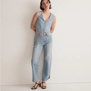 Madewell The Perfect Vintage Wide-Leg Jean in Reymond Wash: Dolphin Hem Edition